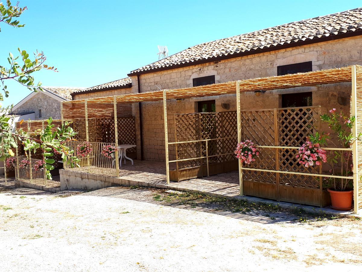 Casa Serrafiori Agriturismo Serrafiori מראה חיצוני תמונה