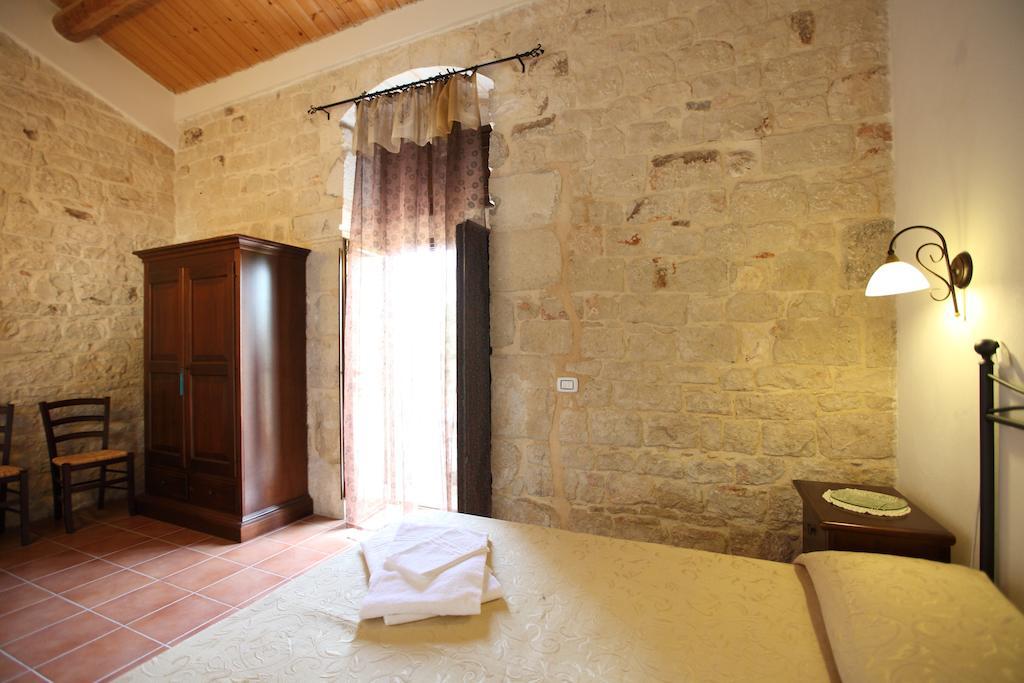 Casa Serrafiori Agriturismo Serrafiori מראה חיצוני תמונה